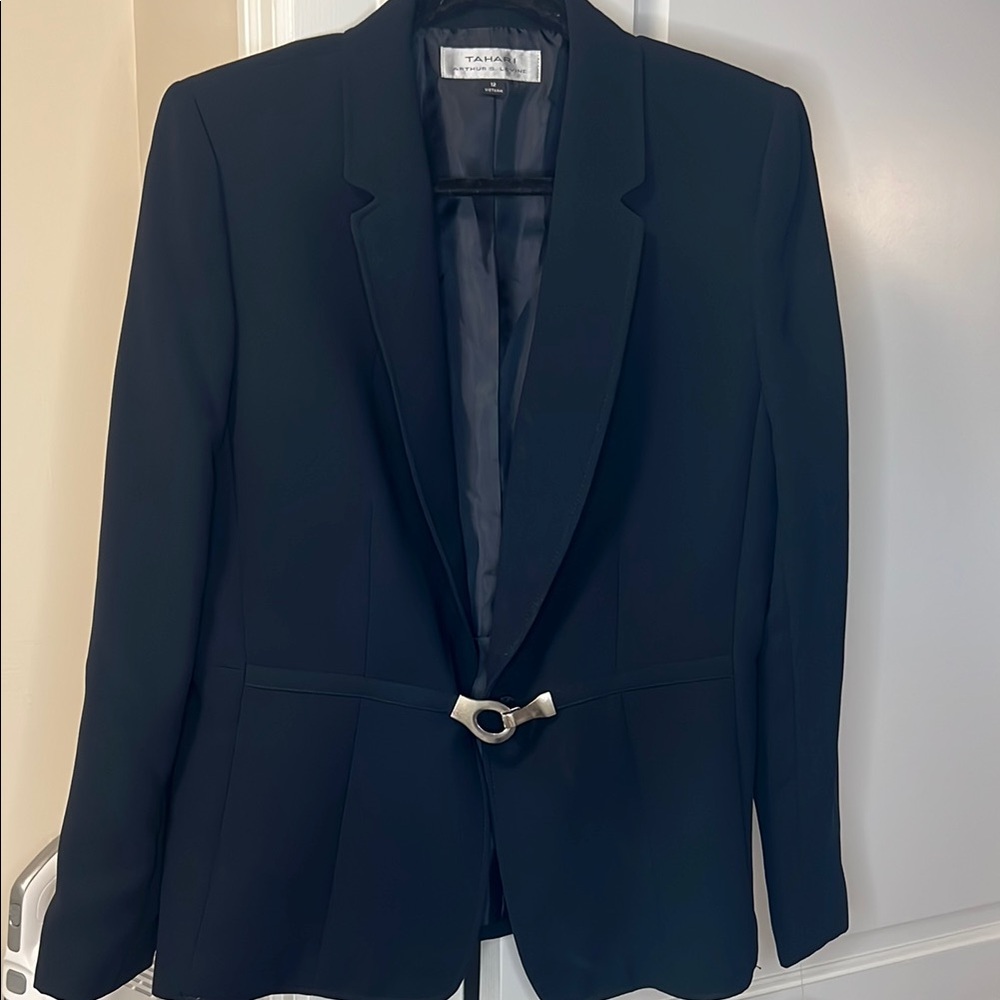 Tahari Arthur S. Levine Black Blazer with Metallic Detail